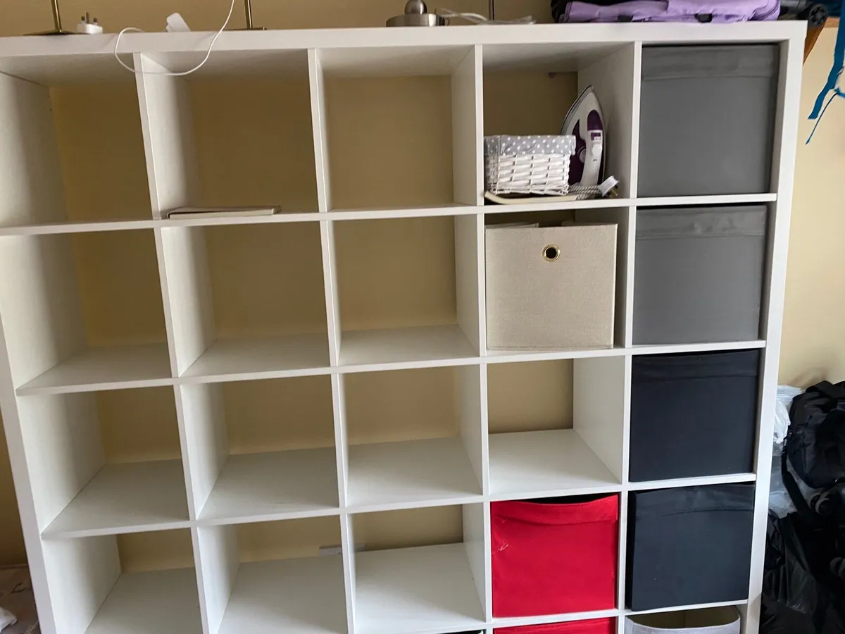 Storage unit - Image 1