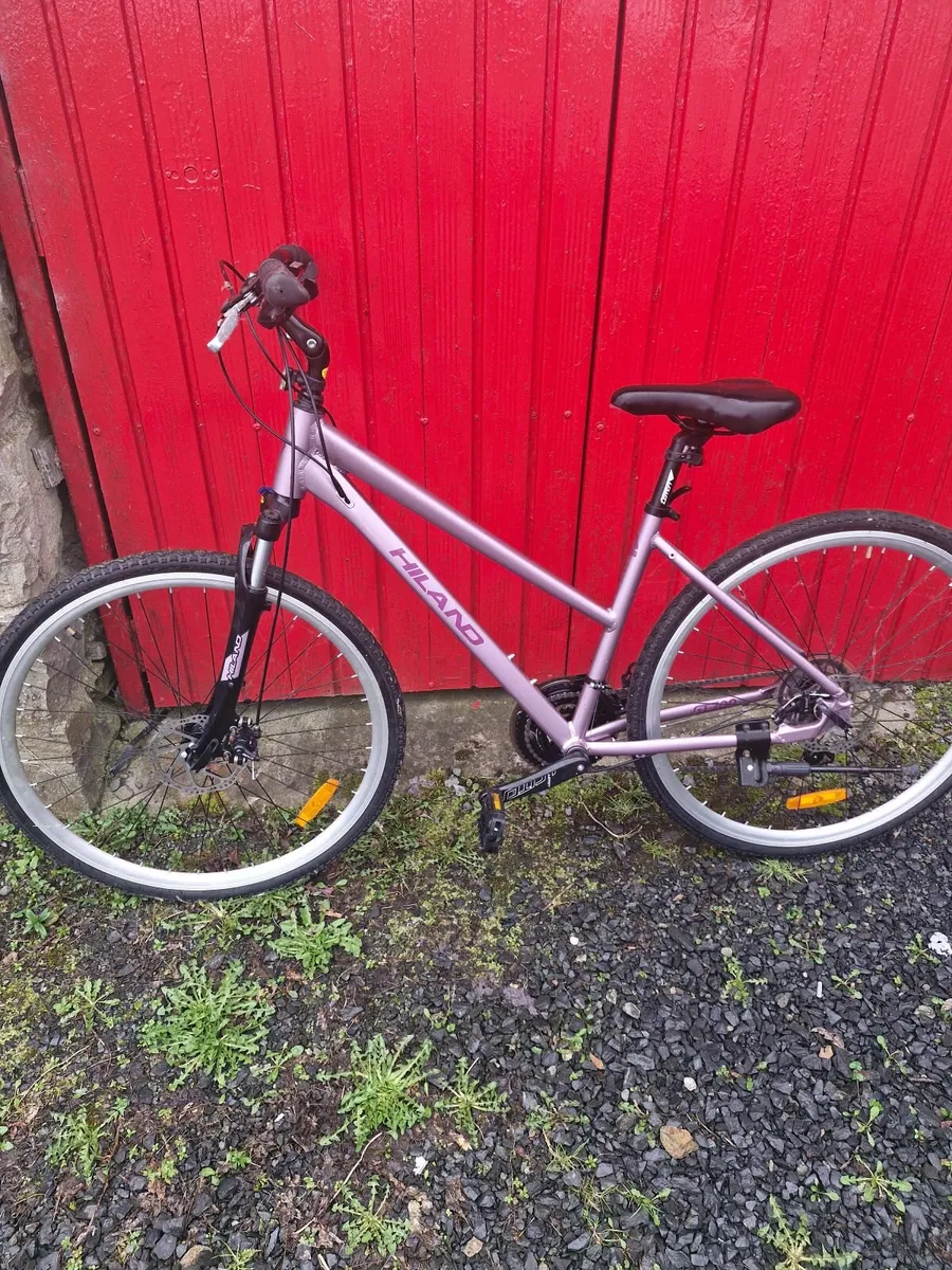Hiland Gt700 ladies bike - Image 1