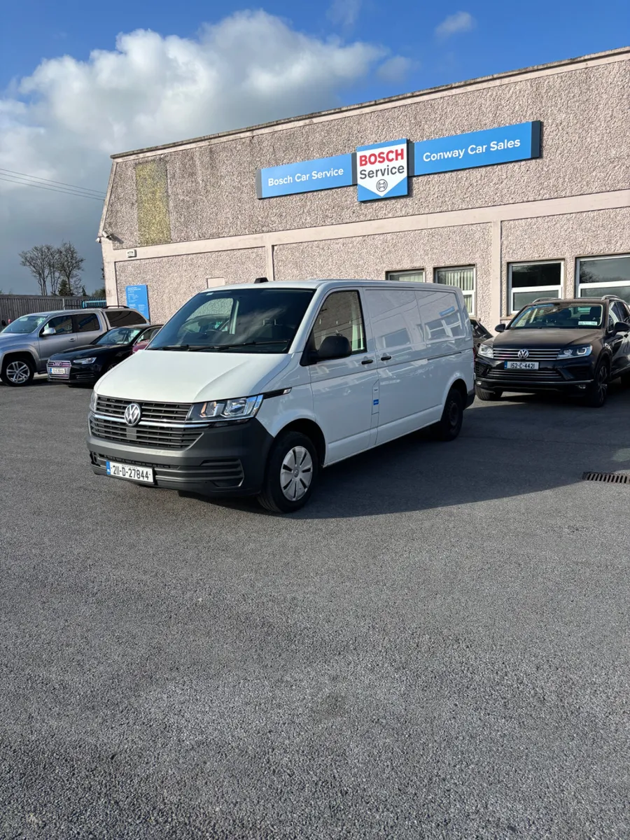 2021 Volkswagen Transporter (Vat Qualifying) - Image 3