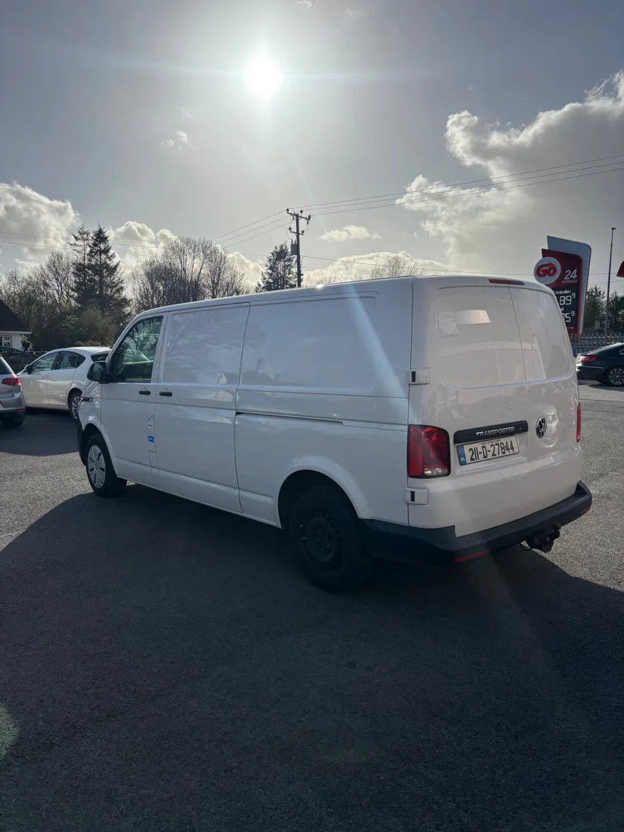 2021 Volkswagen Transporter (Vat Qualifying) - Image 4