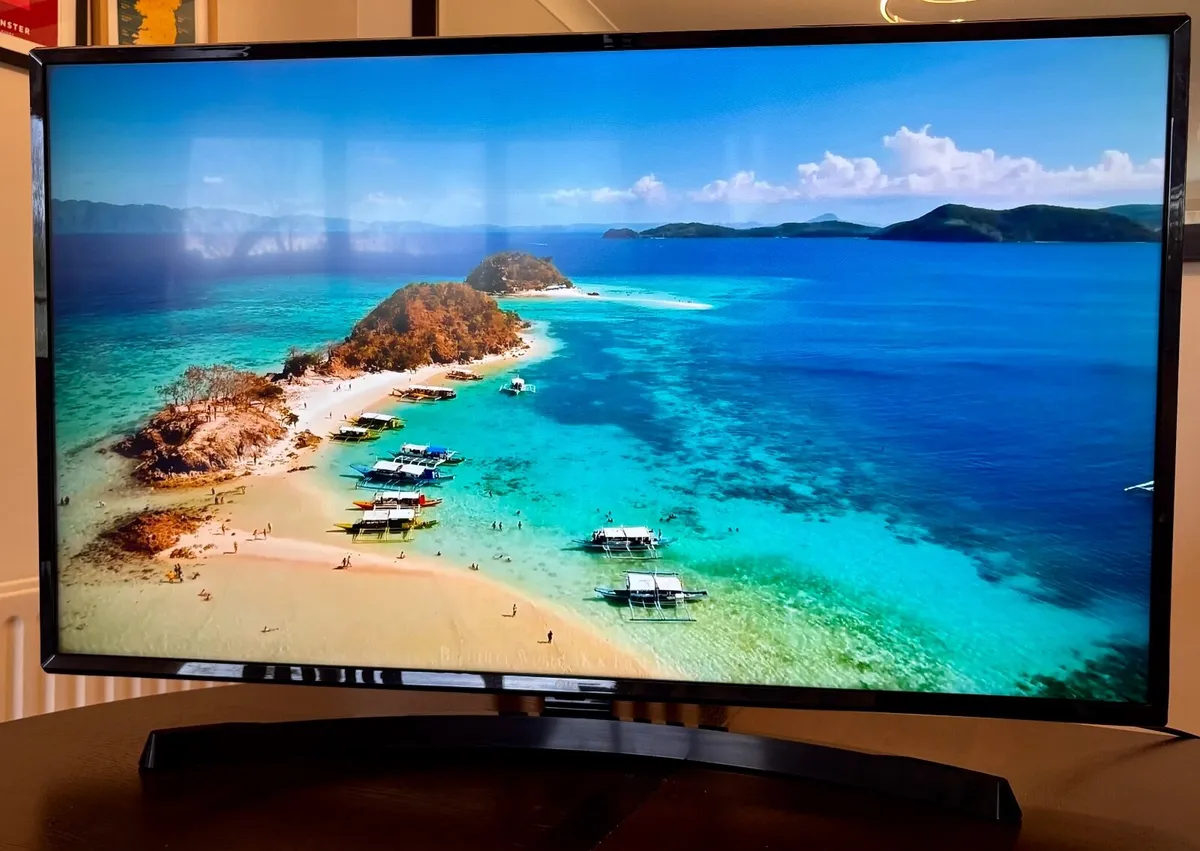LG 43" Inch 4K UHD Smart TV - Image 4