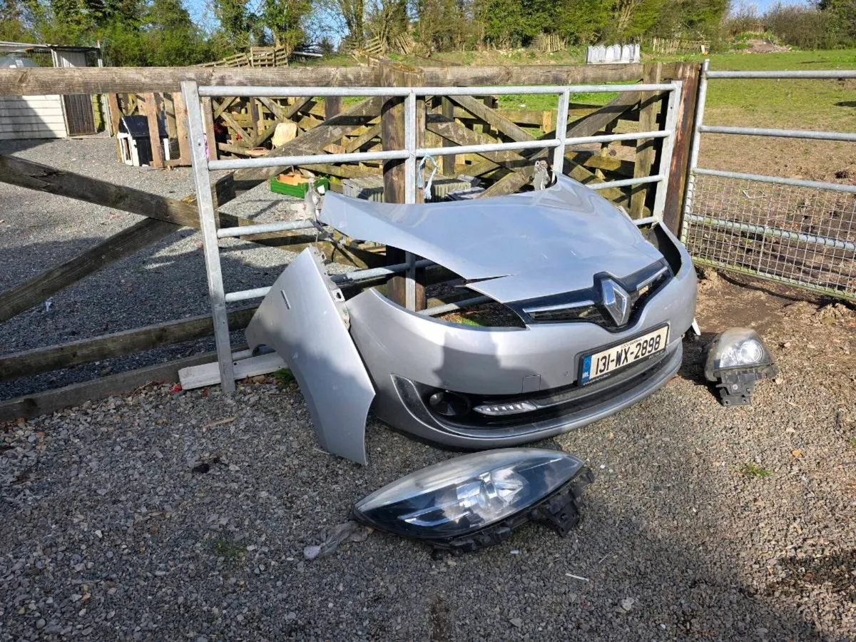 Renault grande scenic ful front - Image 1