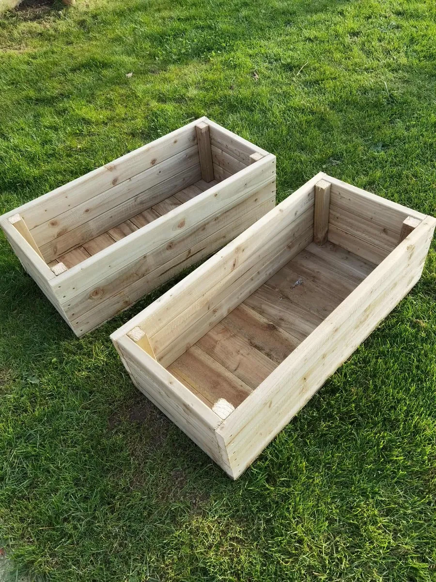 Planter box €40 each or two for €75 - Image 3