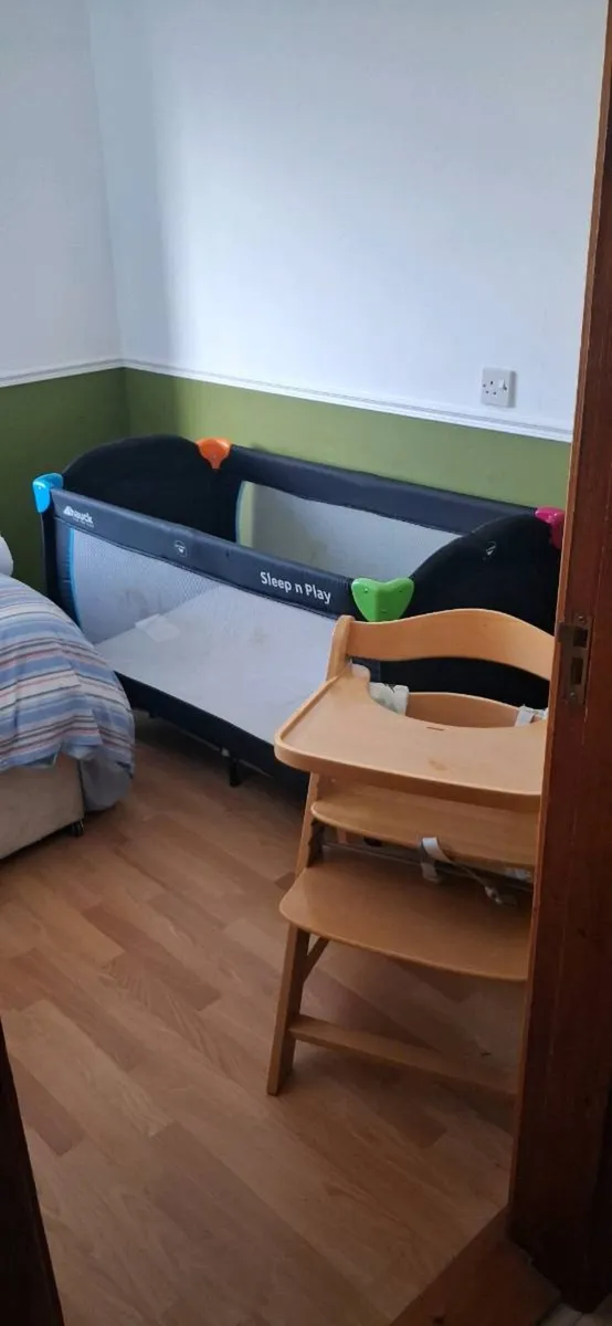 Travel cot and high chair