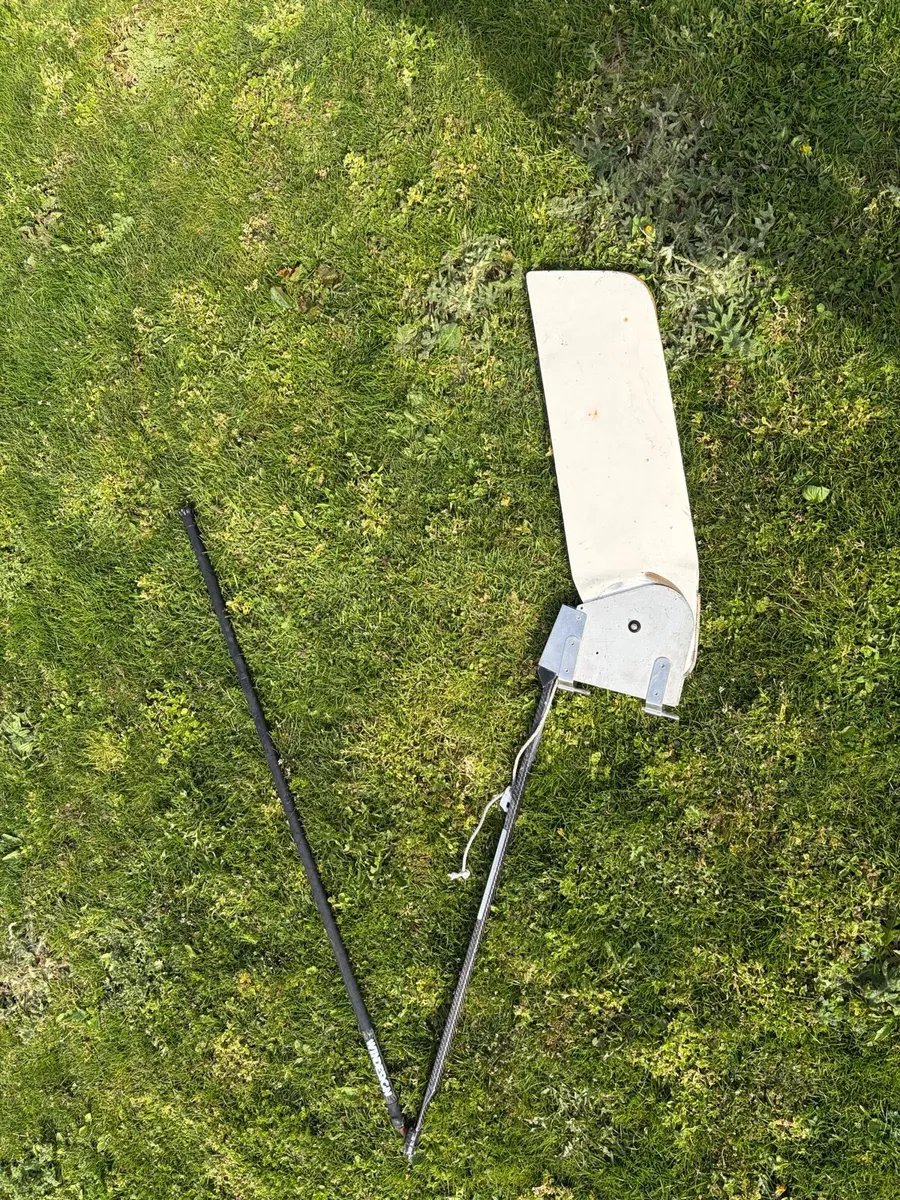 Laser dinghy - Image 3