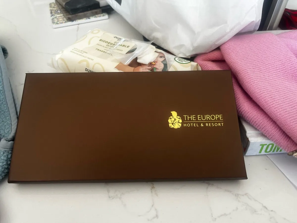 Hotel voucher - Image 1