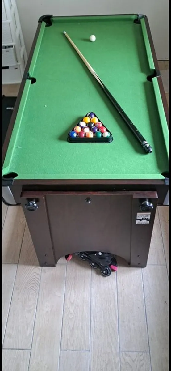 2 in 1 Air Hockey & Pool Combo Table. 5 feet by 2.5 feet - Image 4