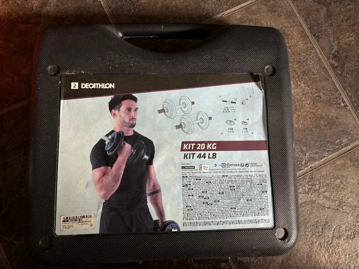 Weight Training 20 kg Cast Iron Dumbbells Set - Image 1