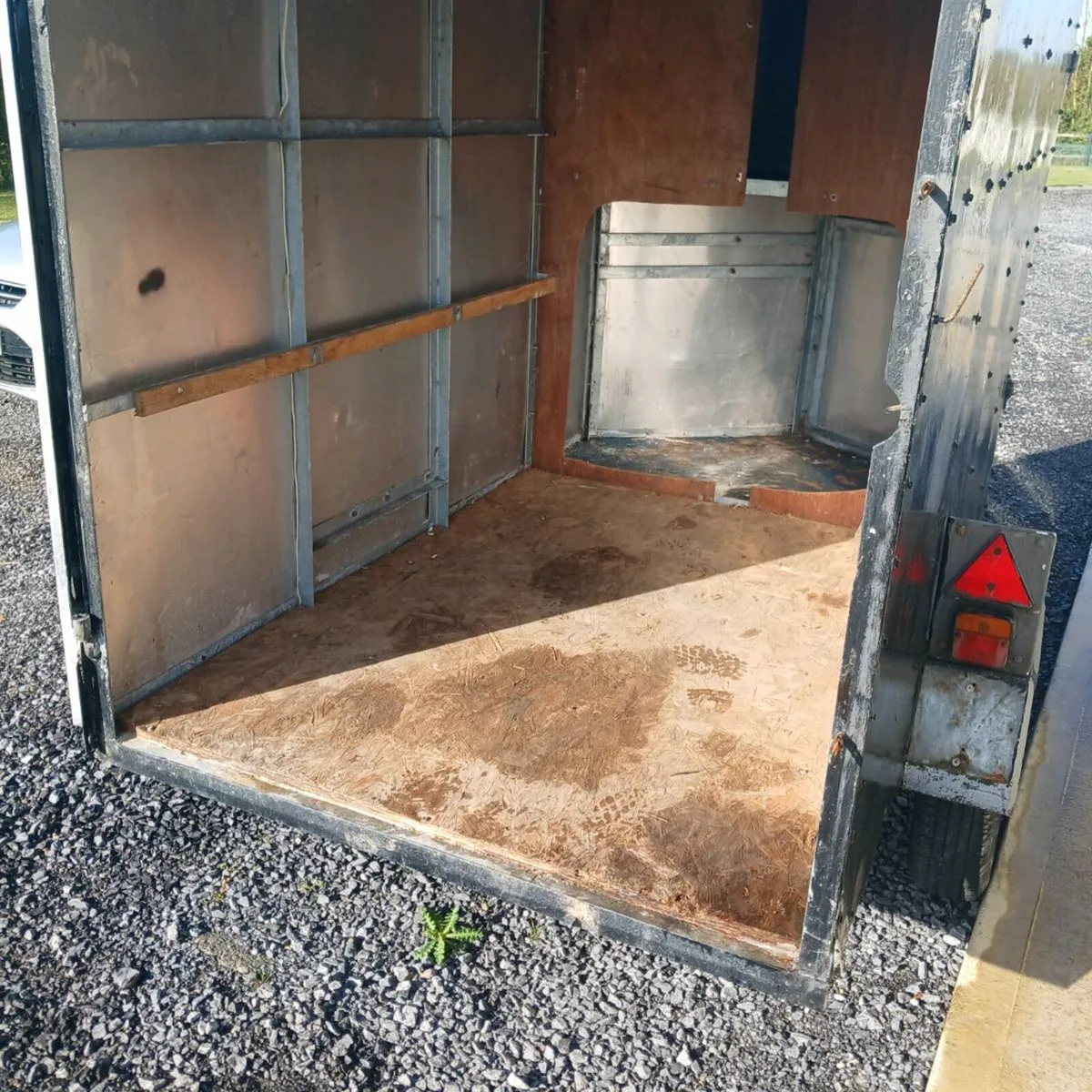 8x5 box trailer - Image 2