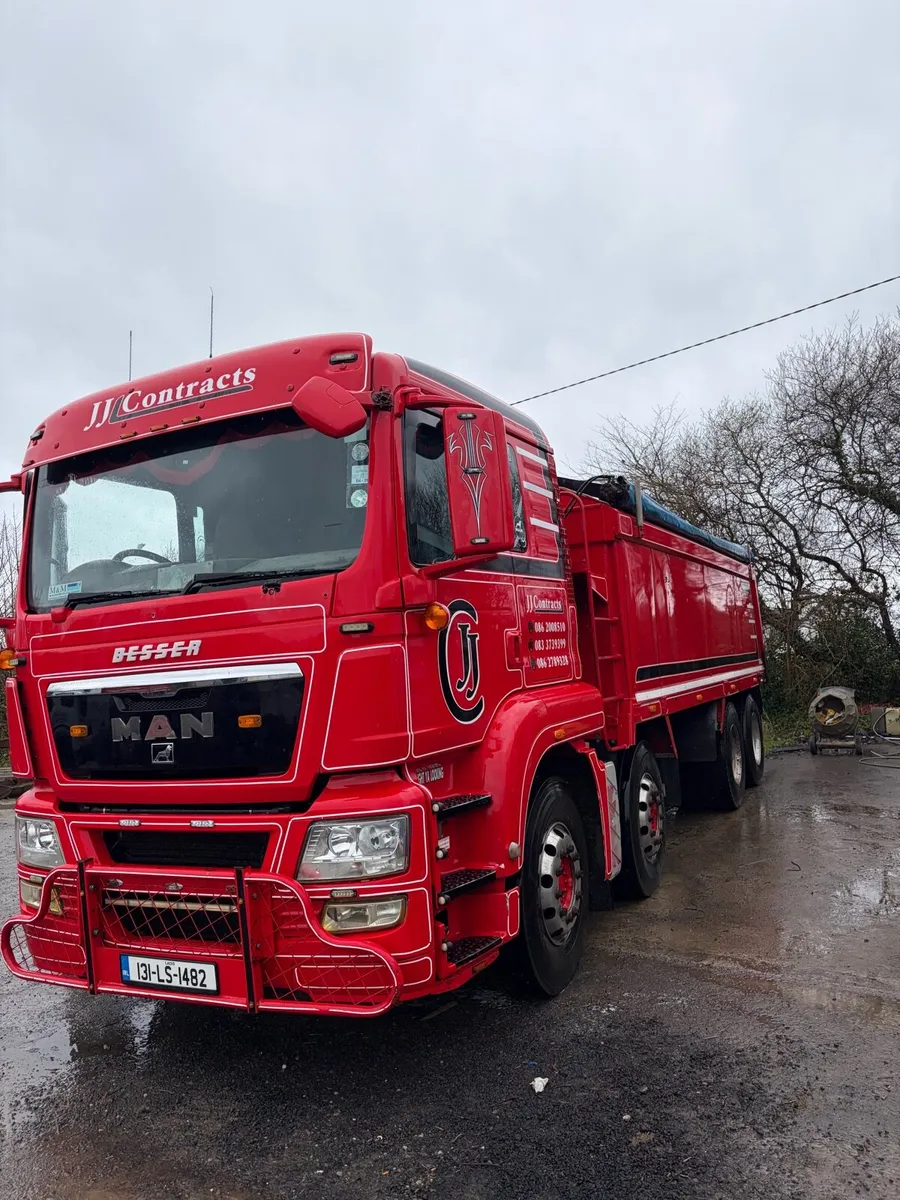 Man 32 400 8 wheel tipper tar spec - Image 2
