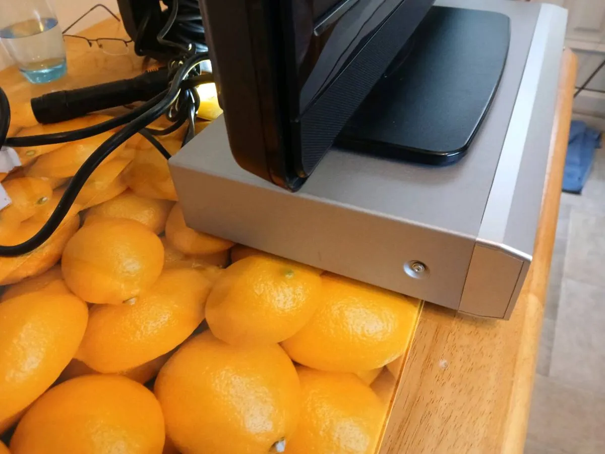 Sony high end dvd/cd player - Image 4