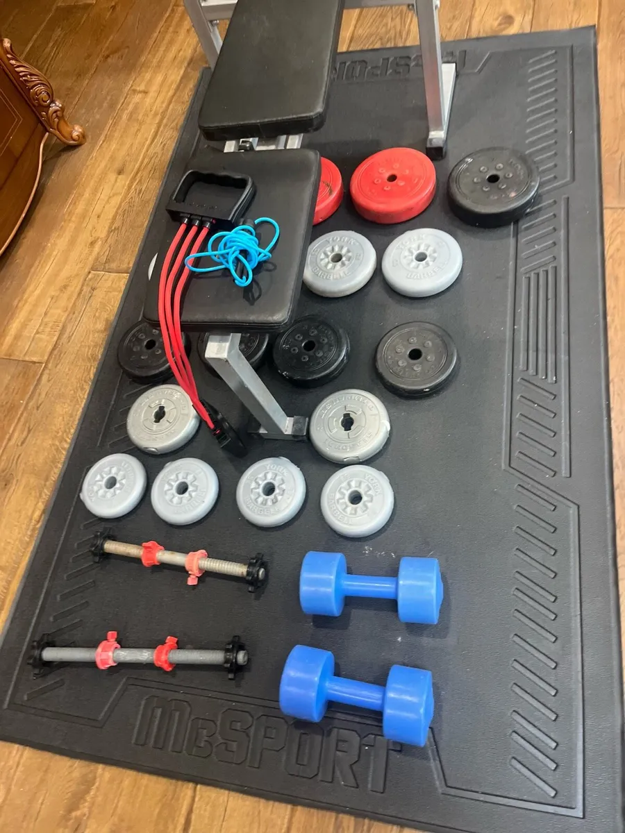 Bench barbell dumbbells and weights - Image 4