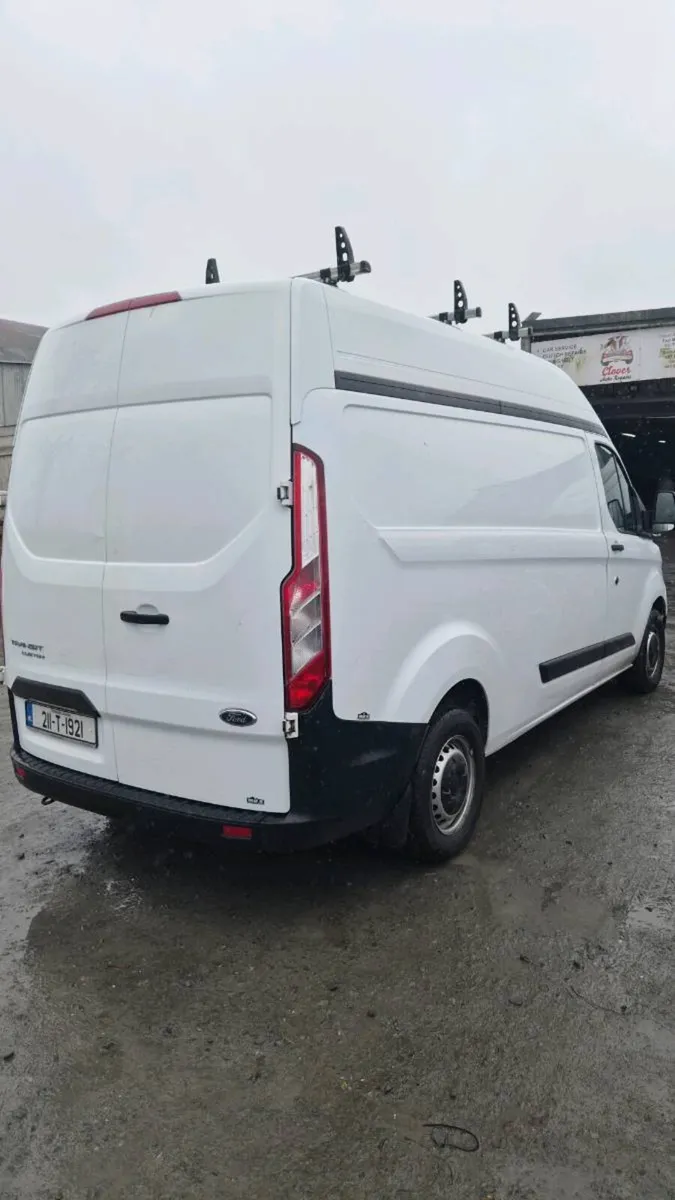 211 ford transit custom new doe - Image 3
