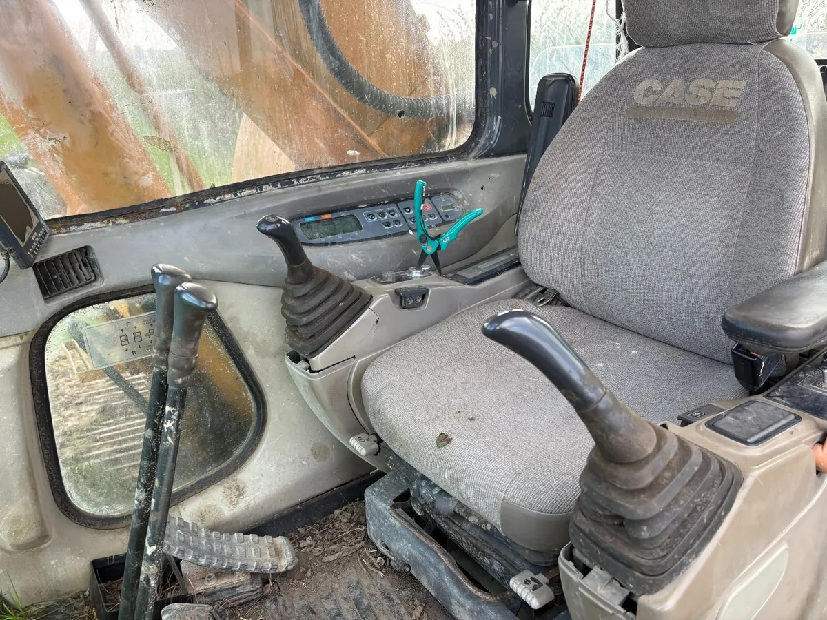 CASE CX210 - Image 4