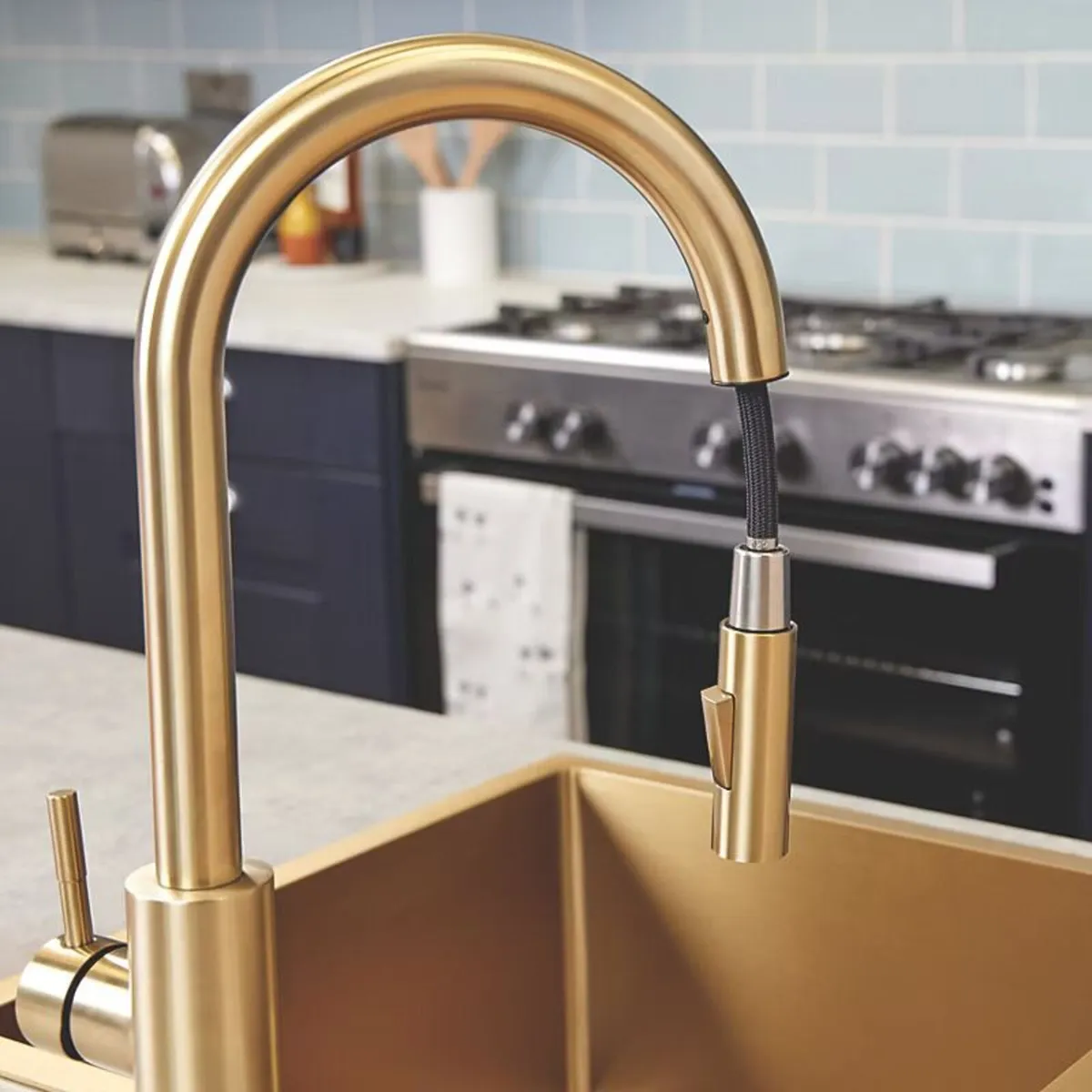 Brushed Brass Pull-Out Kitchen Mixer Tap | Spray - Image 1