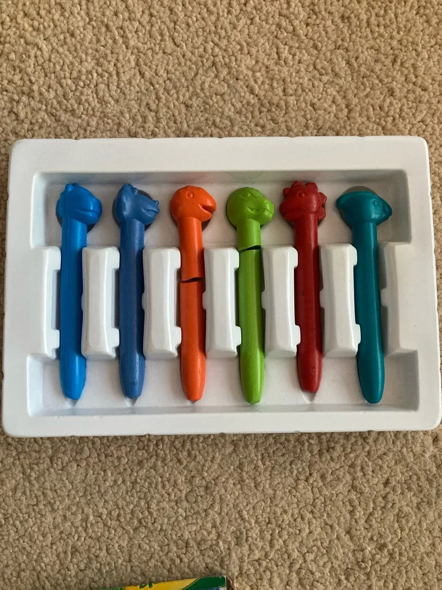 Dinosaur crayons - Image 2
