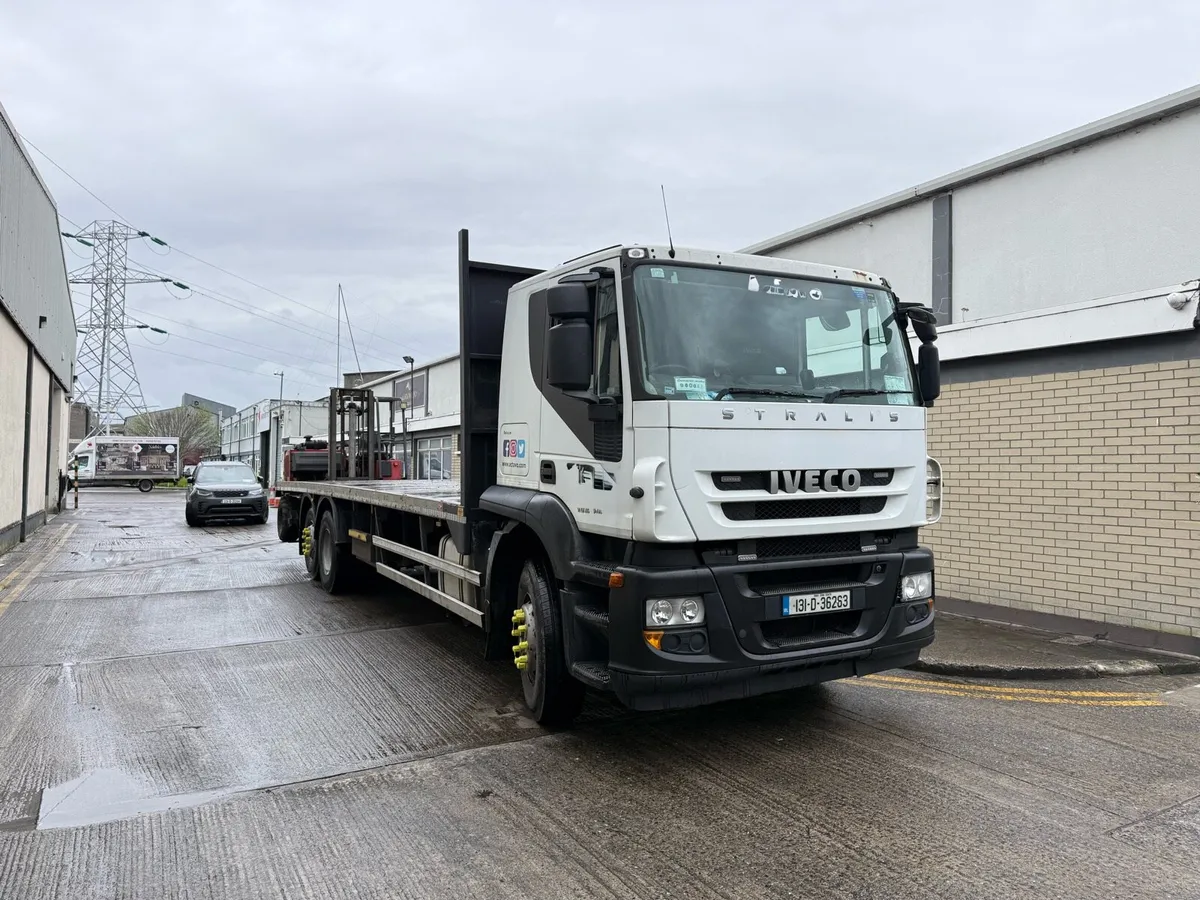 Iveco flat bed - Image 2