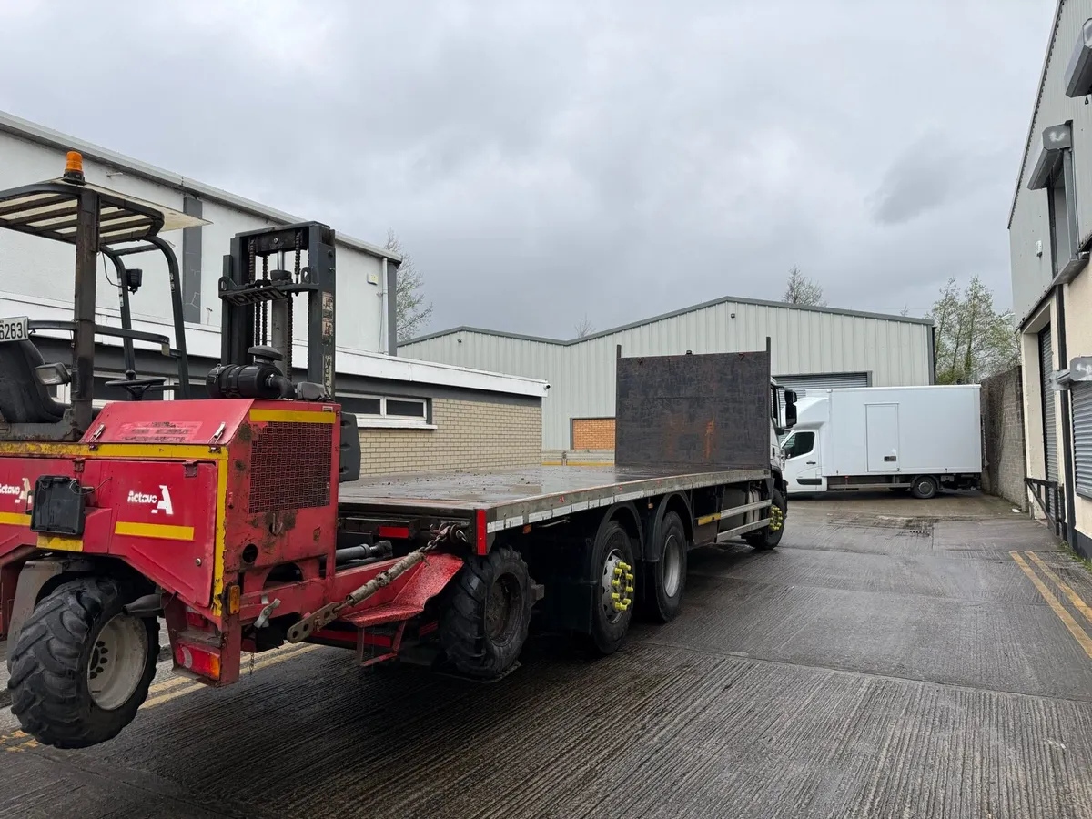 Iveco flat bed - Image 4