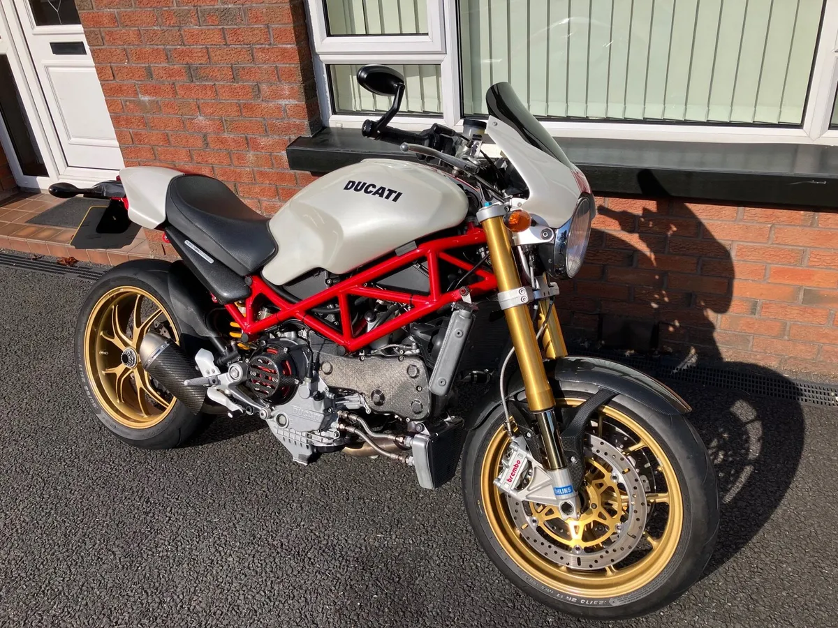 Motorbike - Image 1