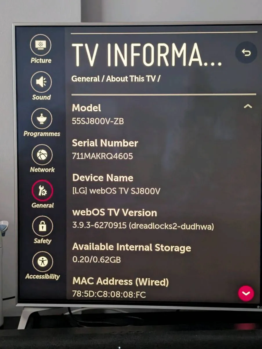 LG 55 inch UHD4K - Image 3