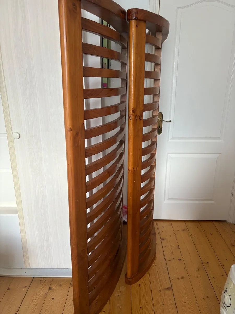 King size sleigh bed - Image 4