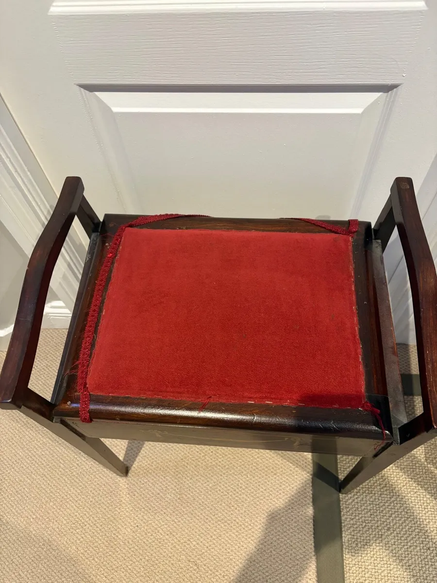 Piano stool - Image 1