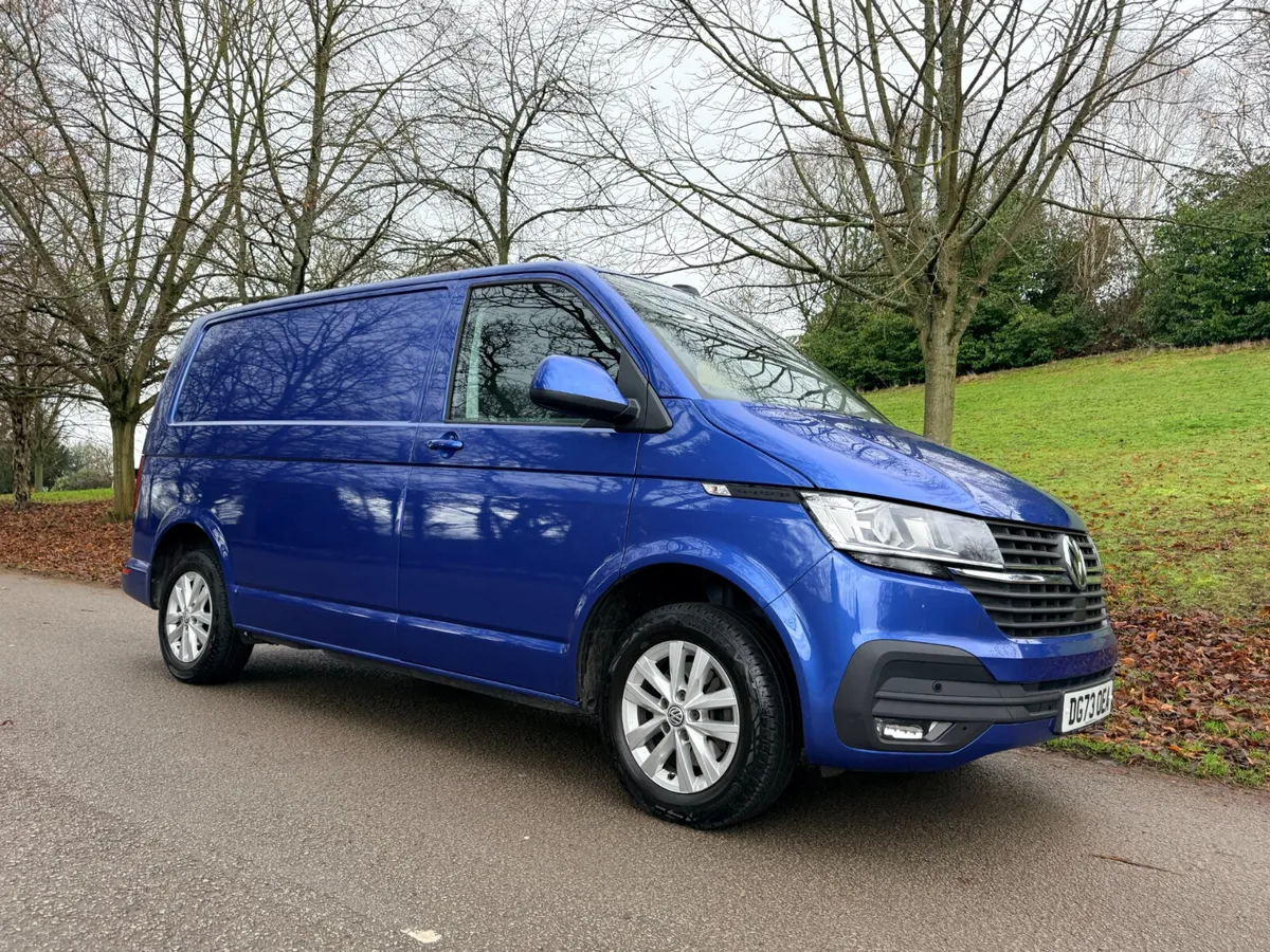 2024 Volkswagen Transporter Panel Van - Image 3