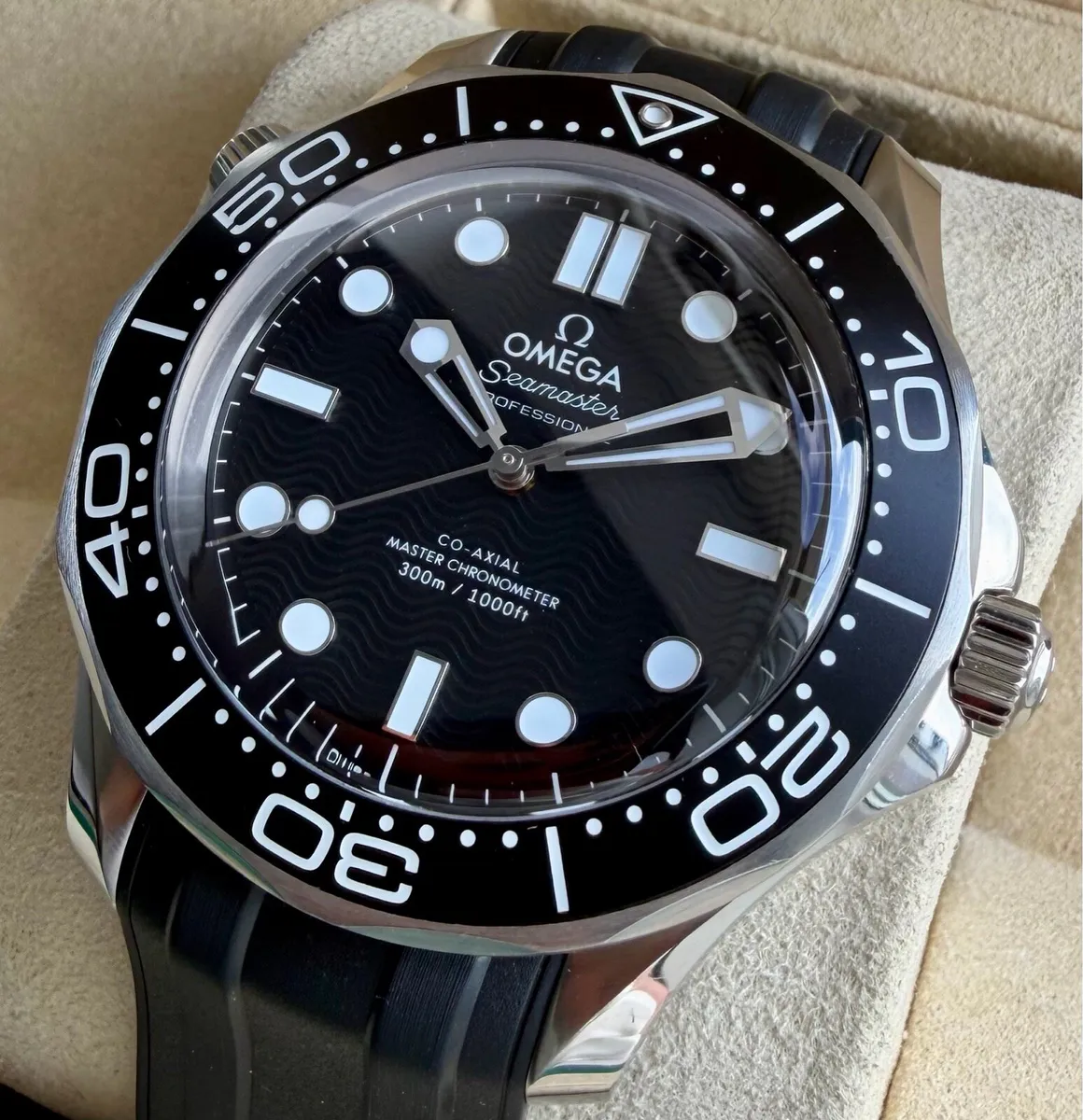 Omega Seamaster Diver 300M No Date - Image 2