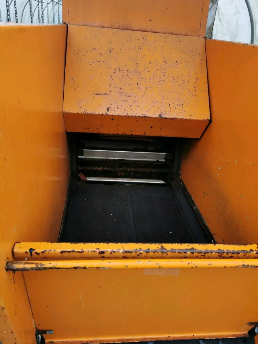 Mayer potting machine - Image 3