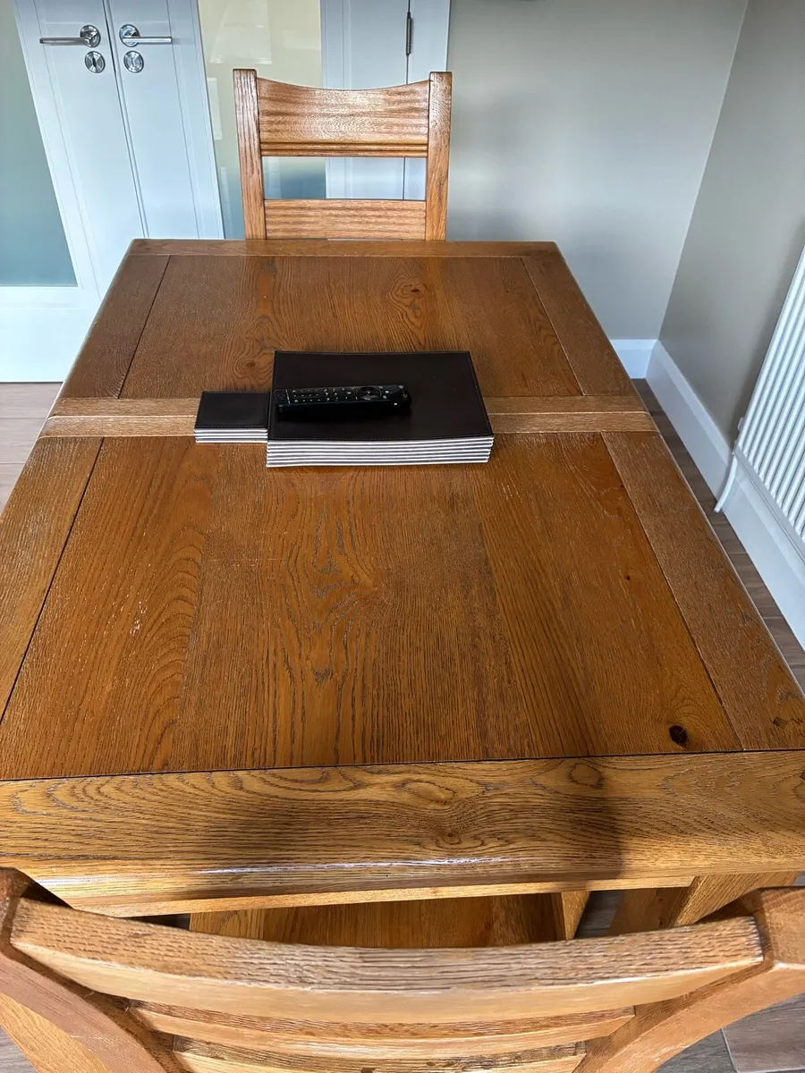 Dining table and chairs - Image 2