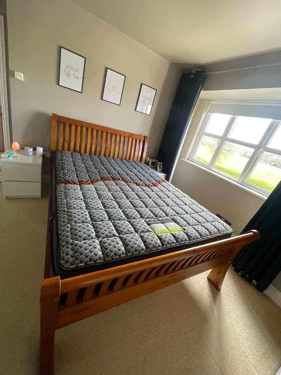 King size wooden sleigh bed - Image 2