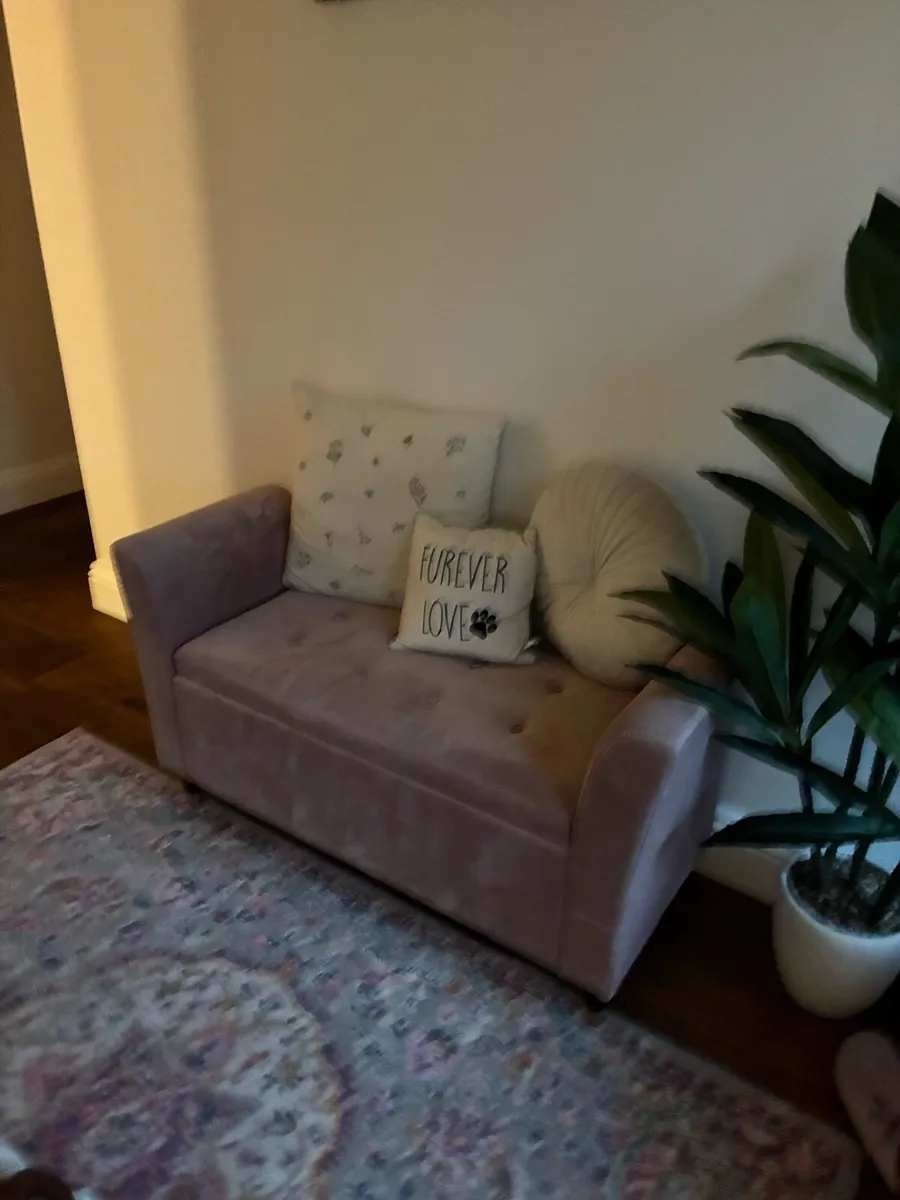 Pink lovers .. mirror, lampshade, beanbag, shoebox - Image 2