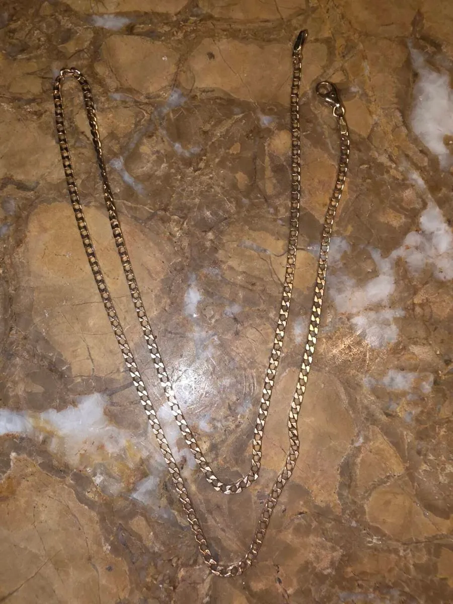 CHUNKY LINK, 9CT SOLID Gold 20"Long 6.03g Chain ! - Image 2