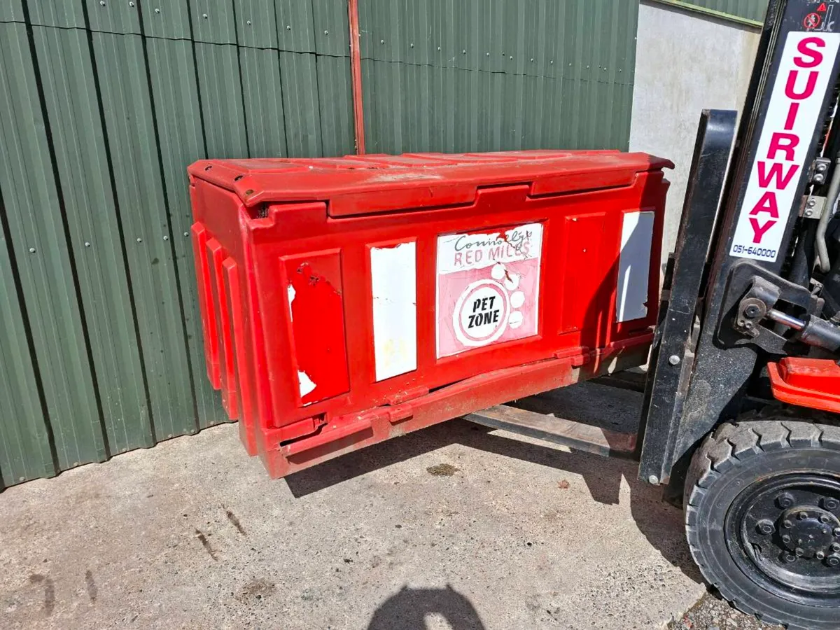 Fuel bunker - Image 1