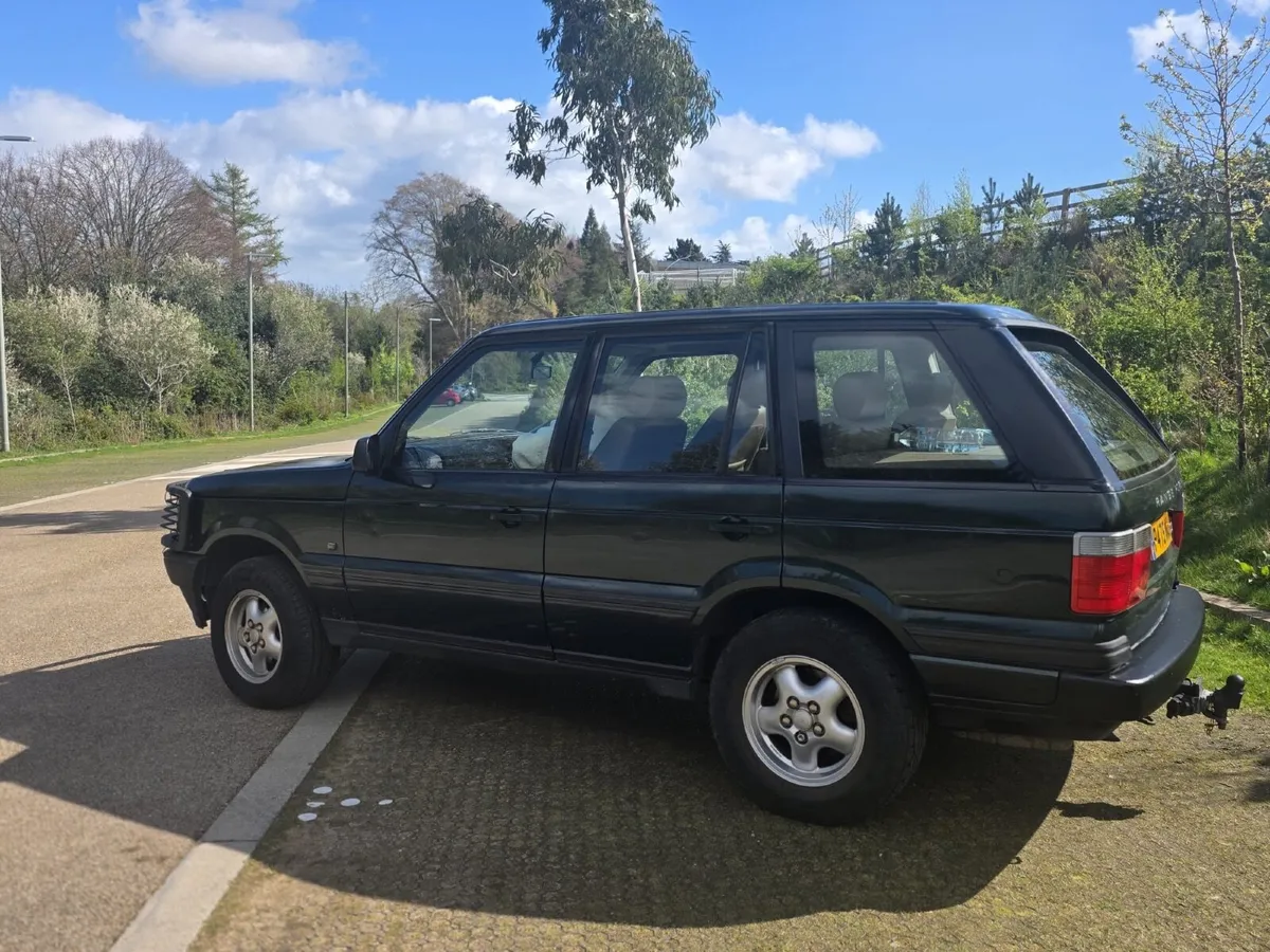 Land Rover Range Rover - Image 2