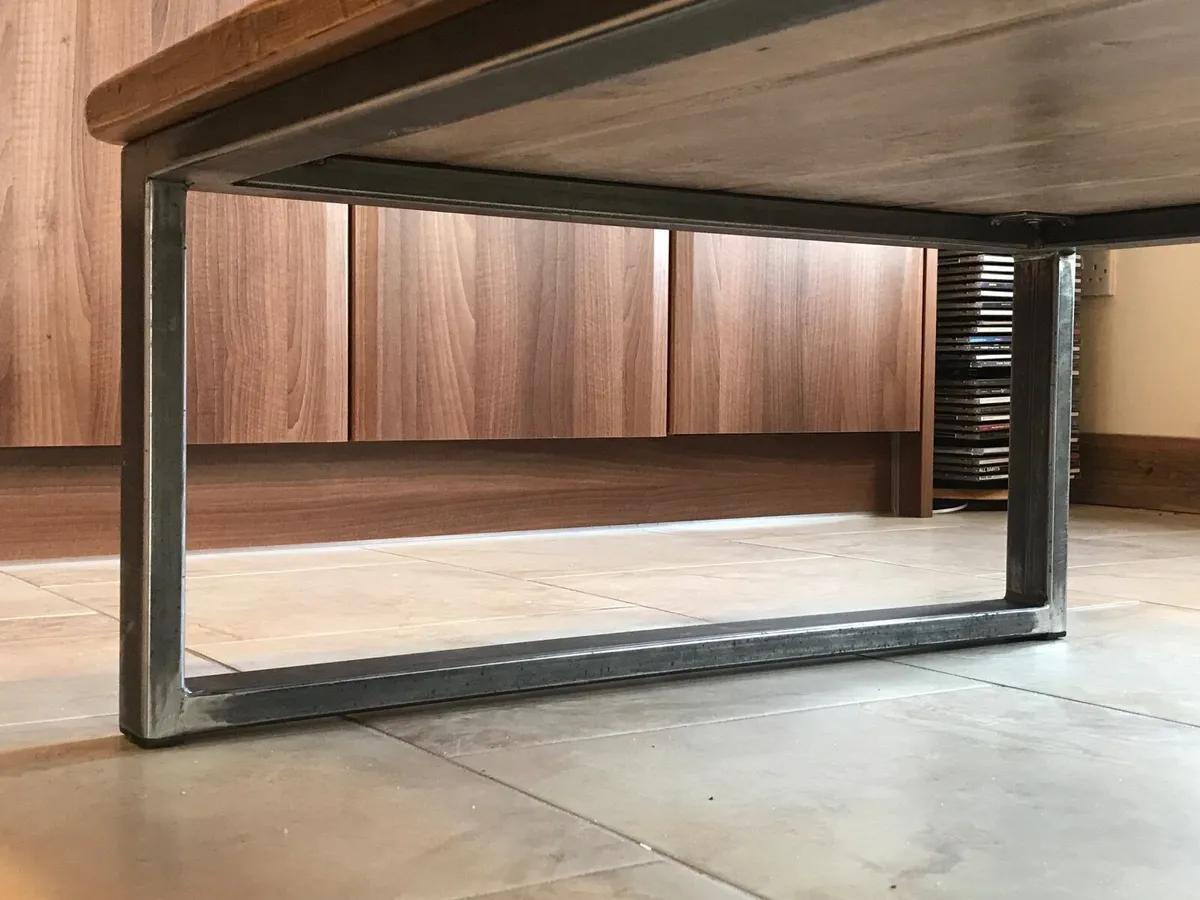 Handcrafted Coffee Table from reclaimed Timber - Image 2