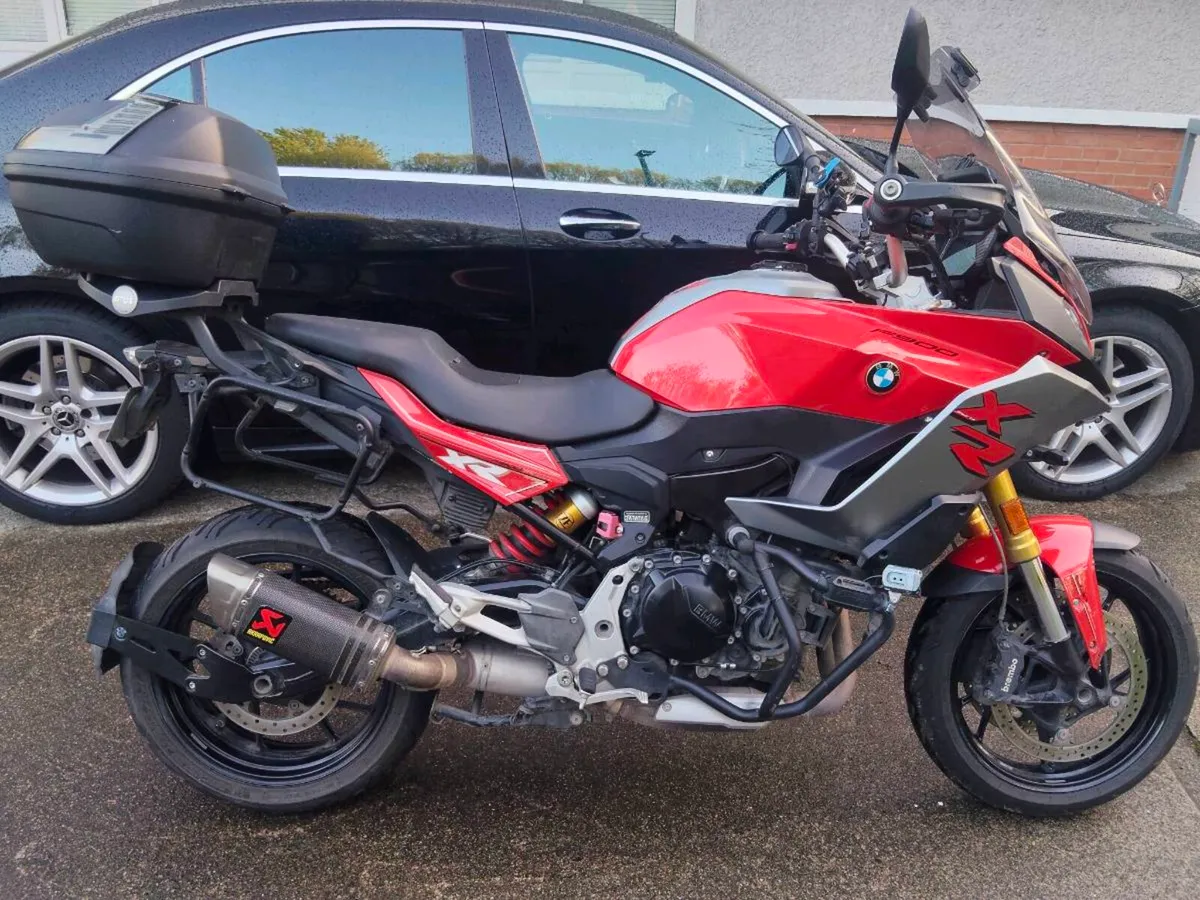 BMW F900XR - Image 1