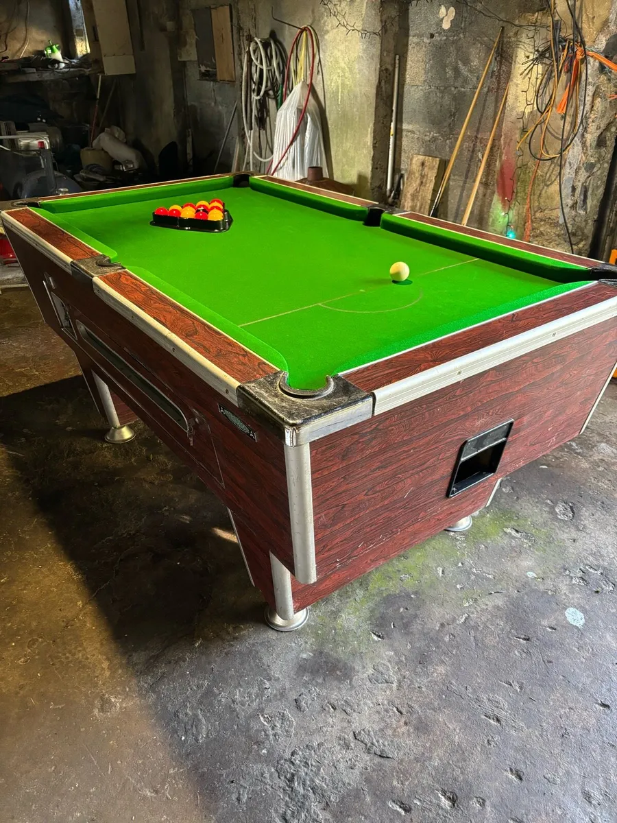Pool table - Image 3