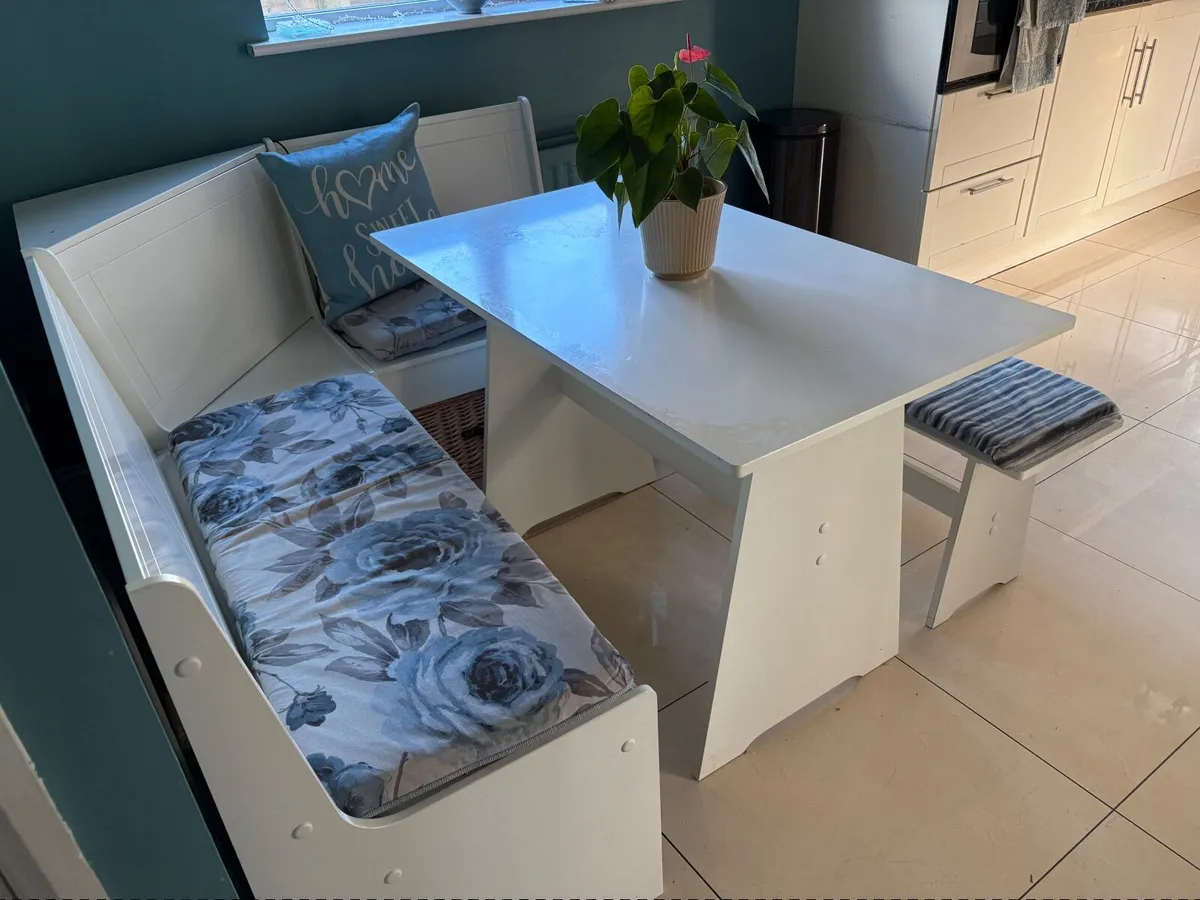 Kitchen dining corner bench unit - Image 1