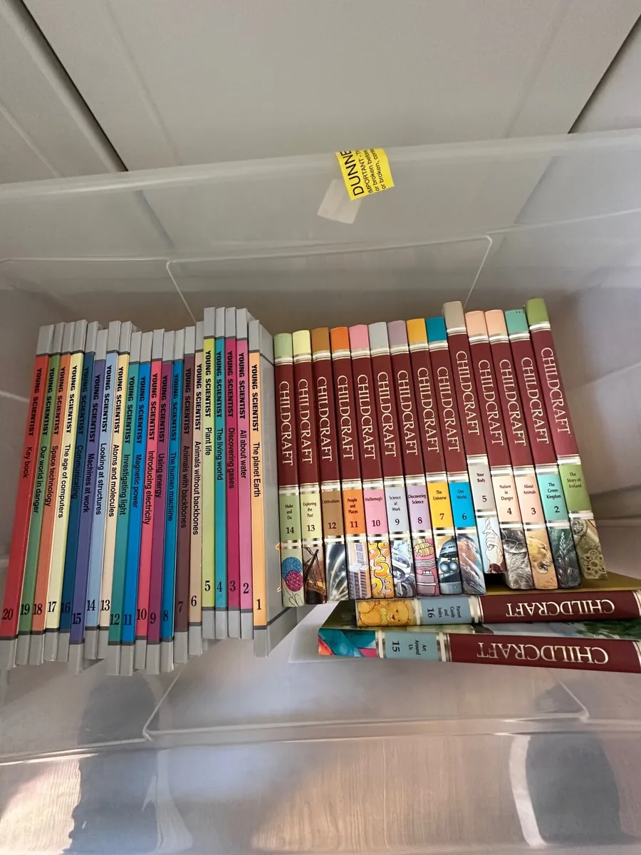 Complete set Encyclopaedia Britannica, - Image 2