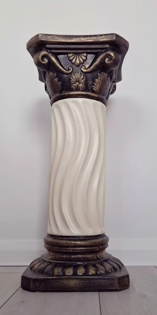 Large roman style plaster column - Image 3