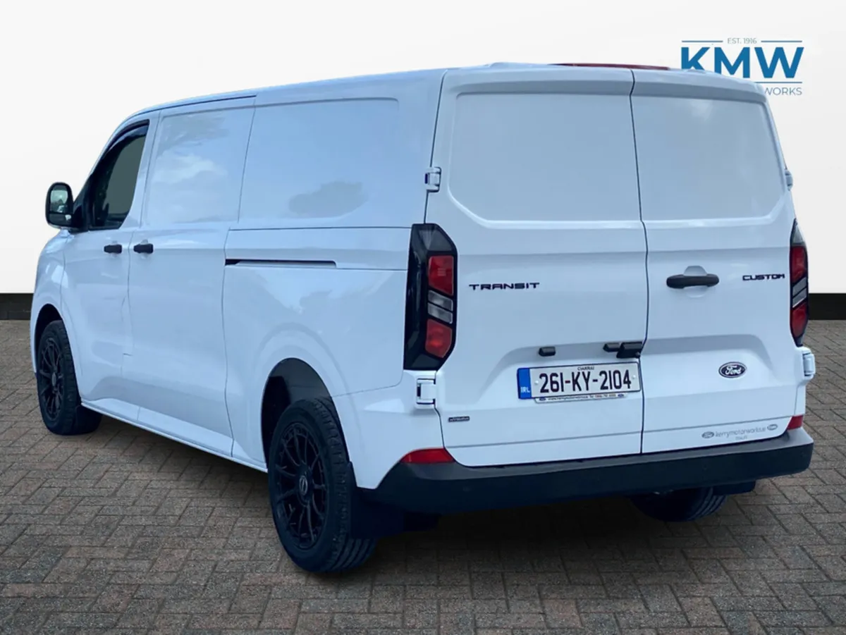 Ford Transit Custom PHEV AUTO FWD - Image 3