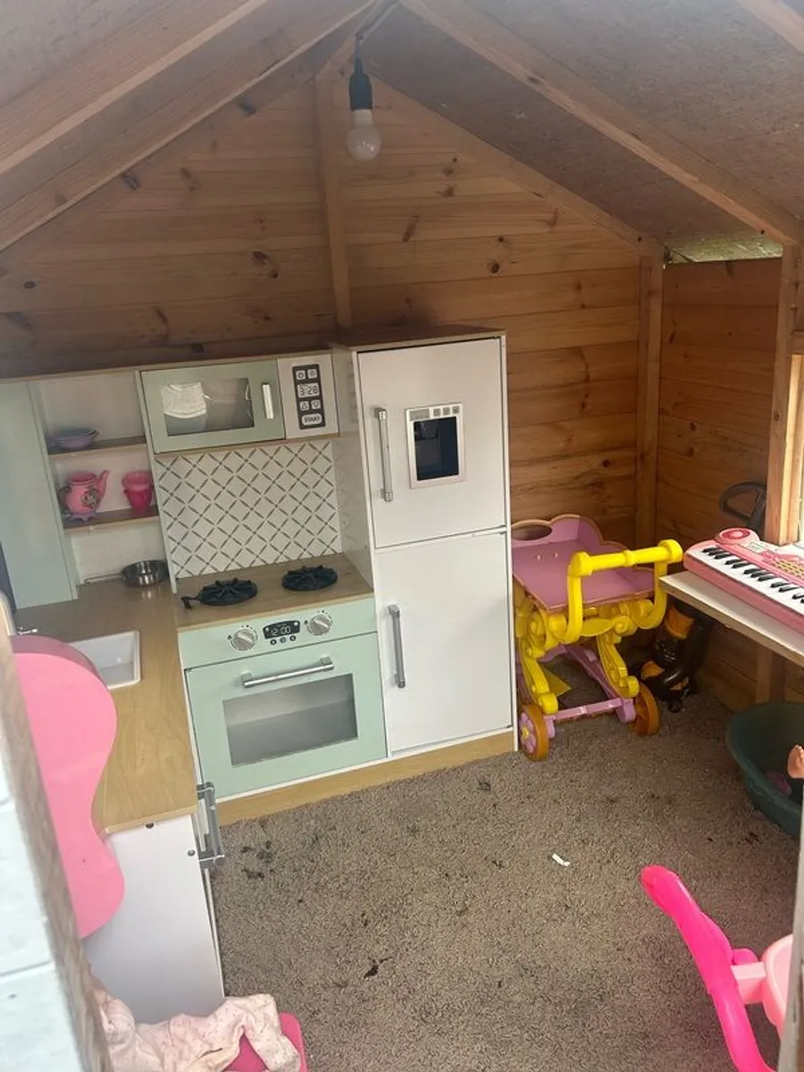 outdoor Playhouse - Image 3