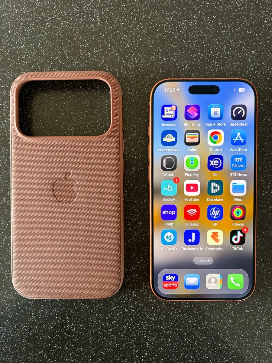 iPhone 17 Pro - Image 2