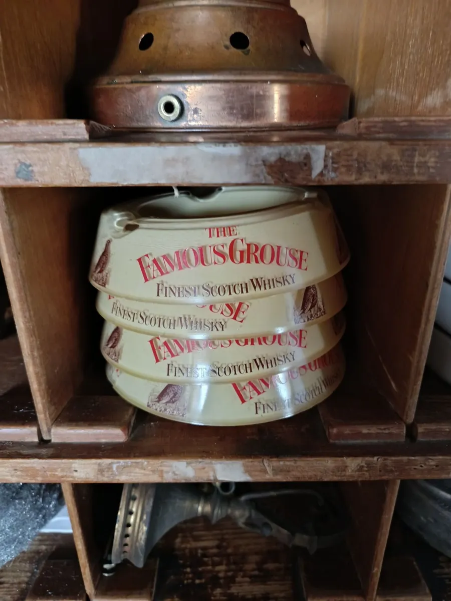 Collection of Vintage Ashtrays - Image 4