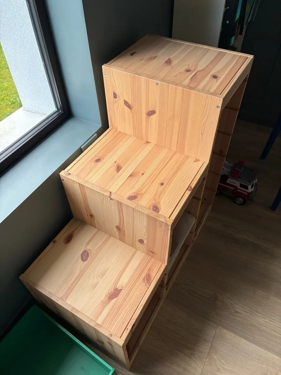 Storage unit - Image 1