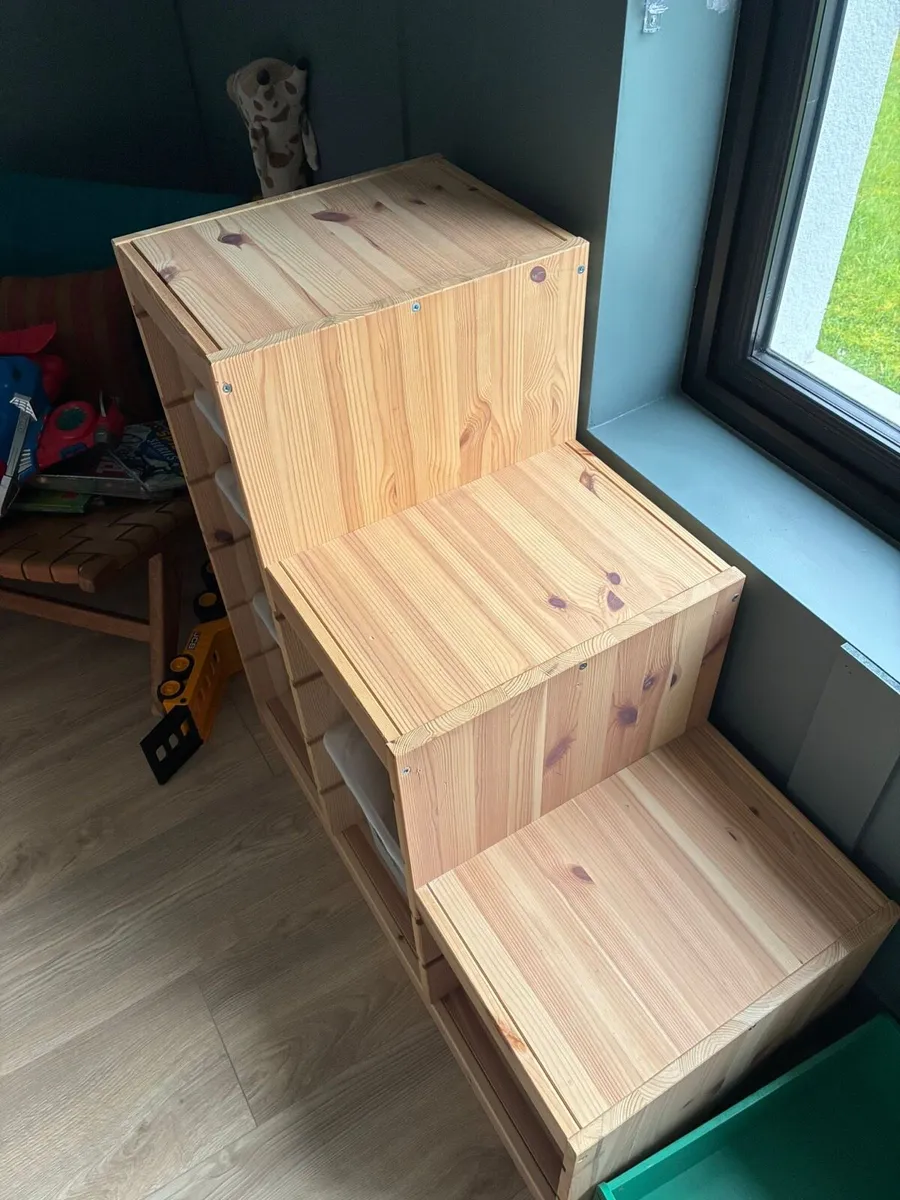 Storage unit - Image 2