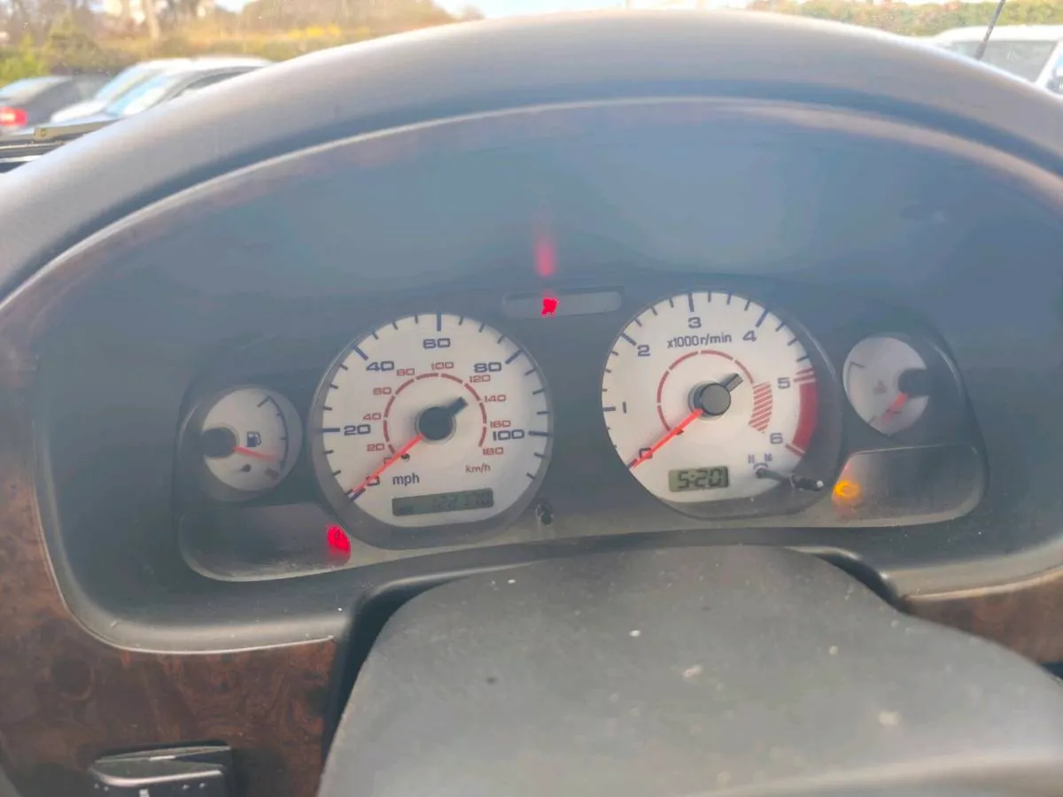 04 Nissan Navara 2.5 4X4 crewcab pickup - Image 3