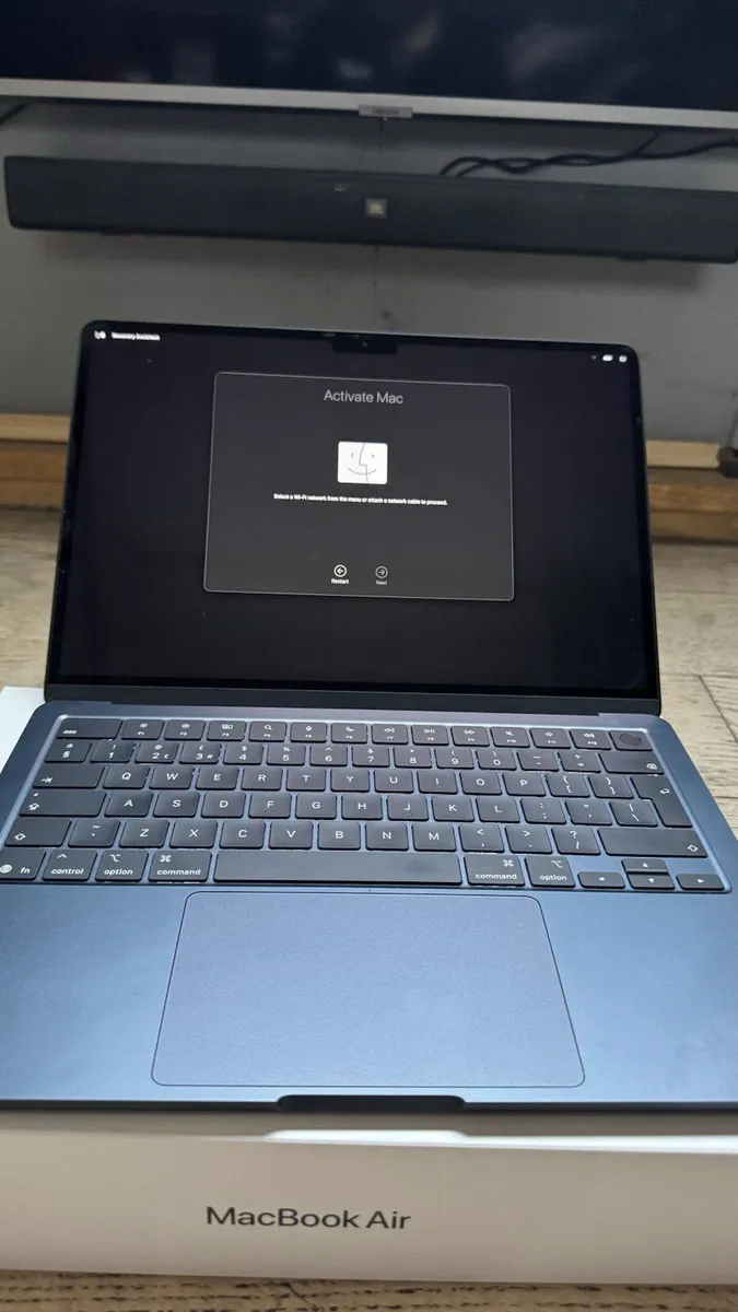 Apple MacBook Air 13-inch M4 Laptop 2025 Model - Image 3