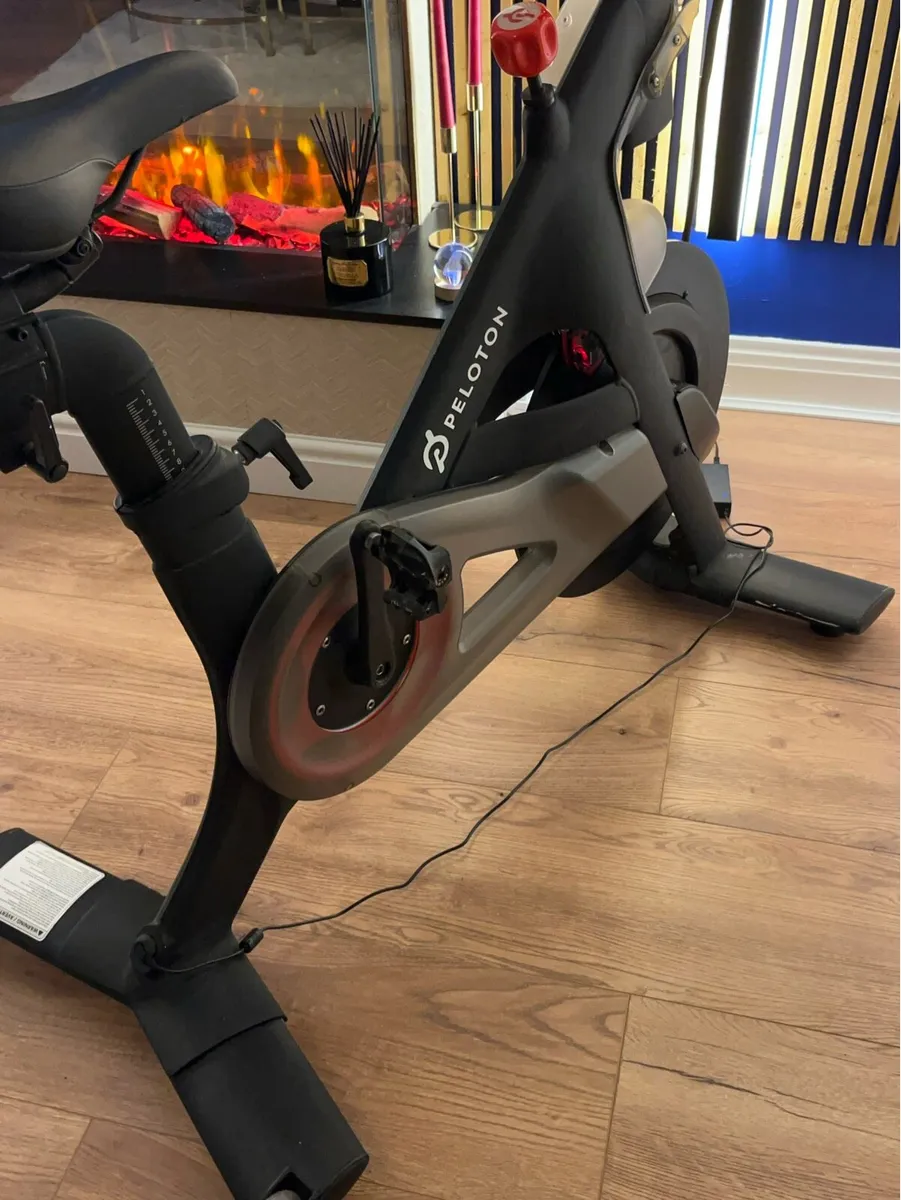 Peloton bike .. 2nd generation.. as new - Image 3